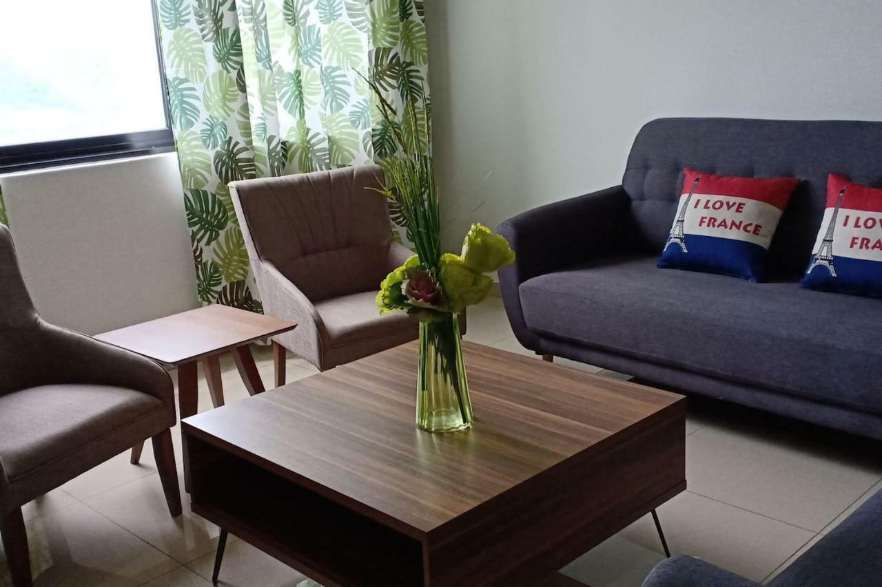 Manee Home Kota Damansara كوالا سيلانجور المظهر الخارجي الصورة
